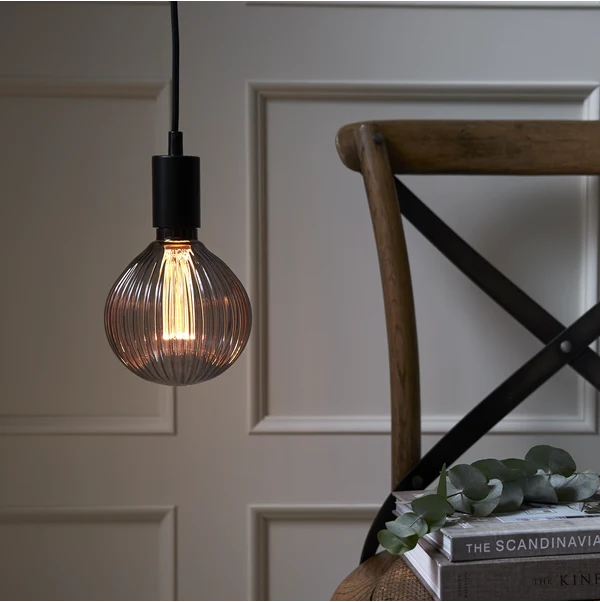 LED-lampa E27 G125 Decoled New Generation Ikonisk