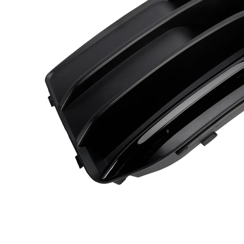 2013-2017 Audi Q5 främre stötfångare Dimljus Grill Grill 8R0807681M