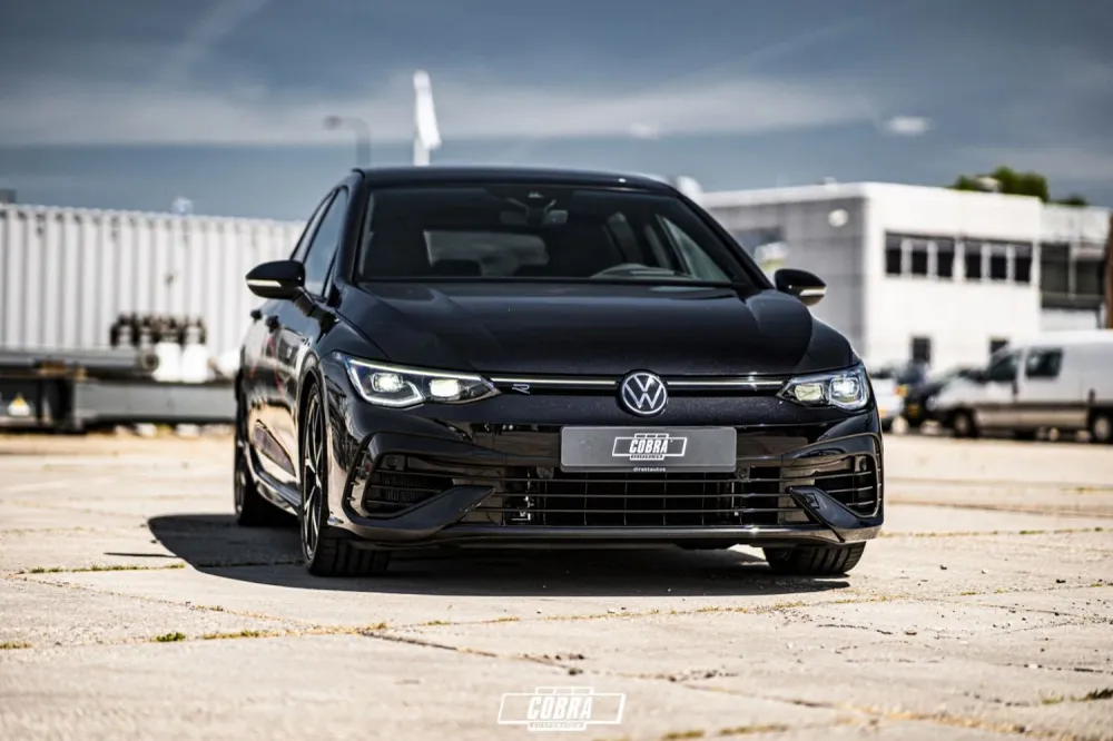 Cobra fjädringssänkningar VW Golf MK8 R 2.0 TSI -25/-25mm