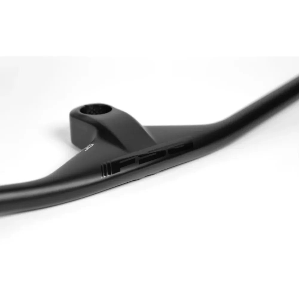 FSA NS SIC Flat Kolfiber integrerat styre 60mm x 780mm Kolfiber