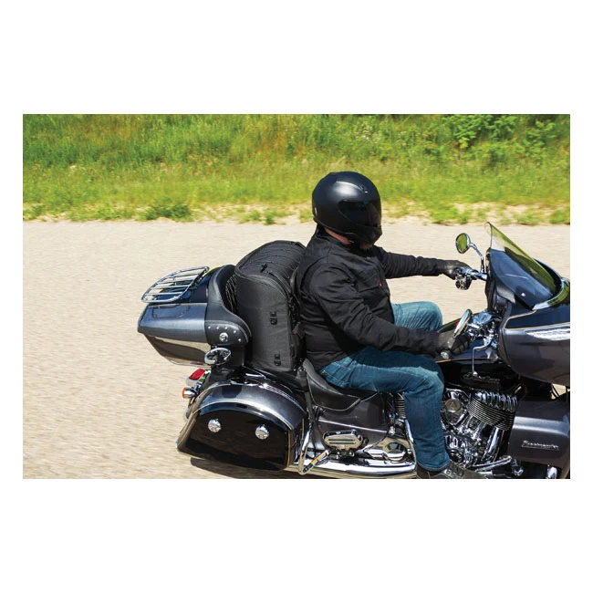 Kuryakyn Momentum Wanderer Sadelväska MC