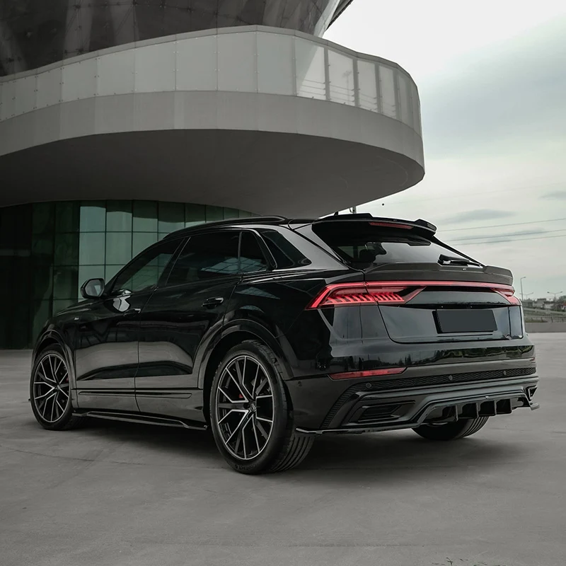 OneWay, Bagkofanger Skirt - Passer til Audi Q8 S-Line MK1 2018-2023 - Glossy Sort