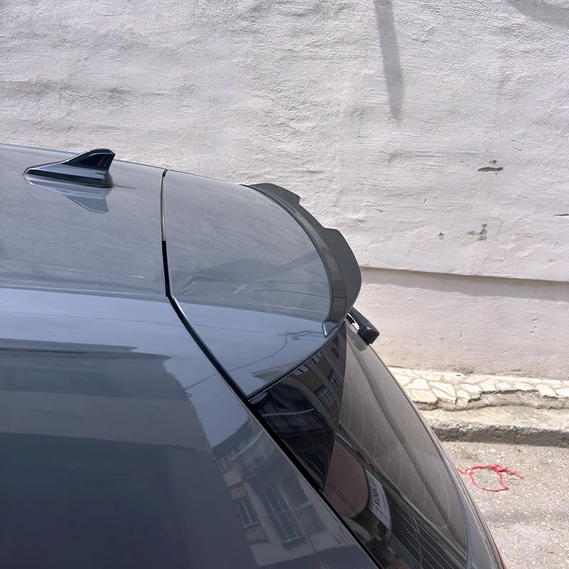 Oneway Roof Spoiler (Cap) suitable Volkswagen Golf VIII HB 3/5-doors 2020-2024 & FL 2024- excl. GTi/GTD/GTE/R/R-Line - Glo...