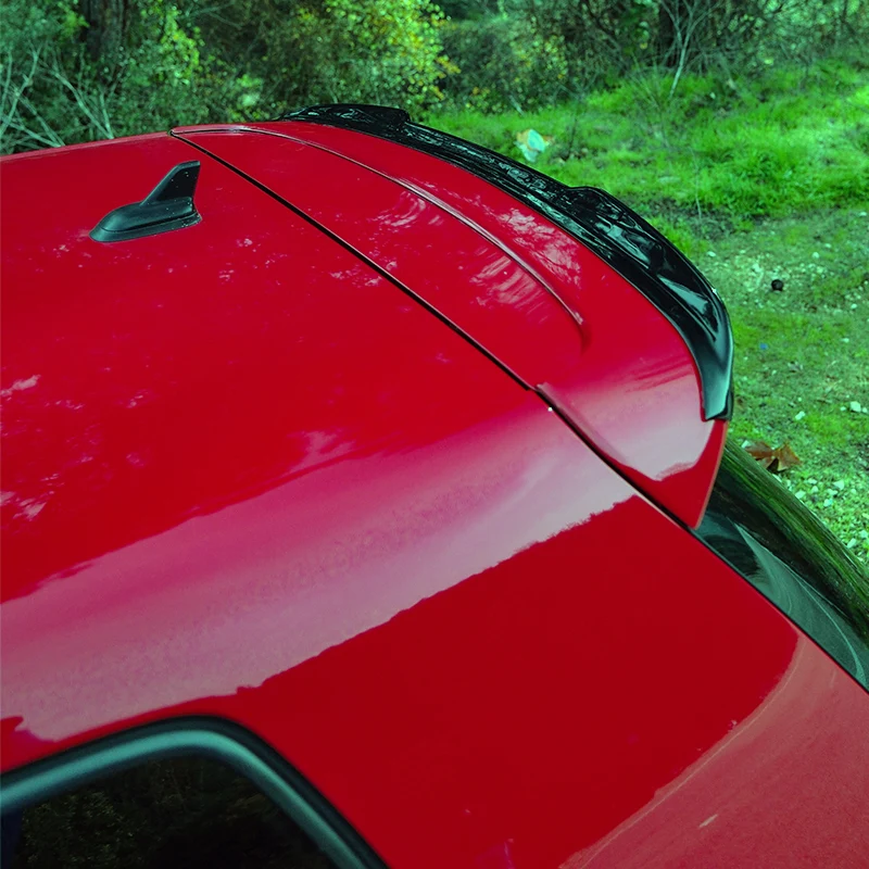 Oneway Roof Spoiler (Cap) suitable Volkswagen Golf VI GTi/GTD/R 2008-2012 - Gloss black