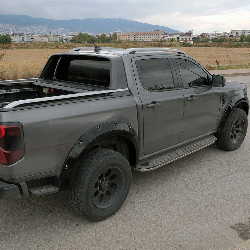 Oneway Set Fender Flares suitable Ford Ranger T9 2022- (Jumbo) - Gloss black