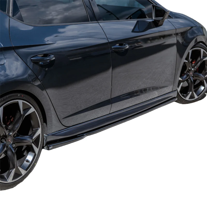 OneWay, Sideskørter, Glossy Sort, Passer til Seat Leon (5F) HB/ST 2013-2020, 'Elegance' – 2 dele