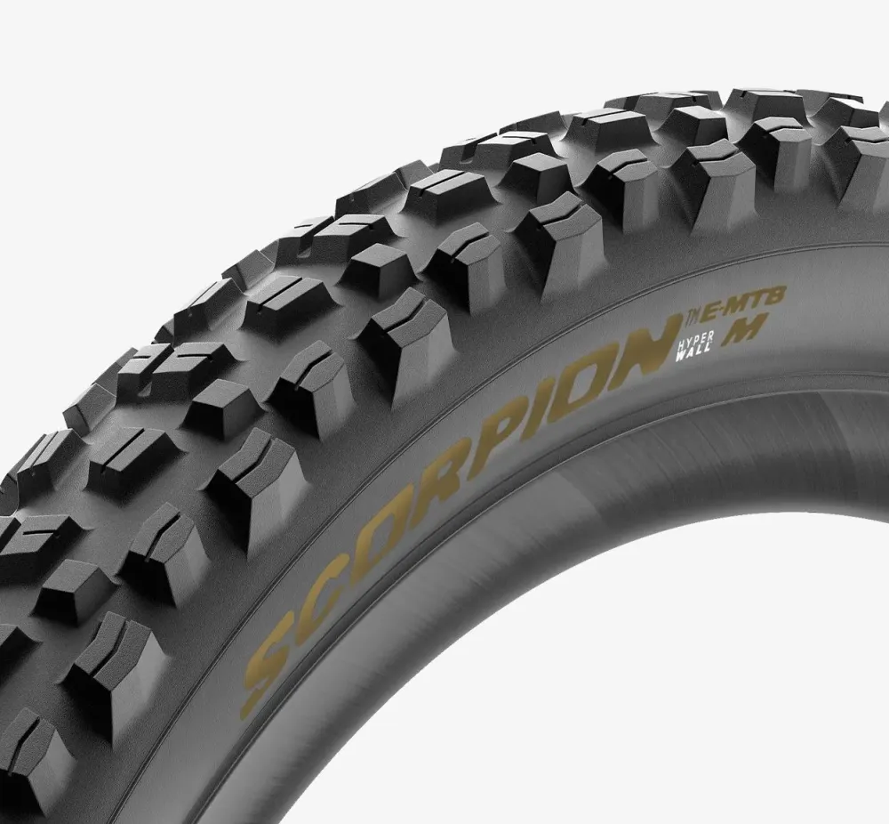 PIRELLI SCORPION E-MTB M 29x2.6 Tubeless Ready Soft Black/Gold 4355600 däck