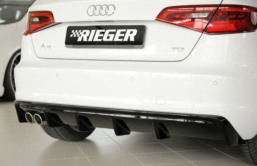 Rieger bakre diffusorinsats Audi A3 8V Sportback - Högblank svart