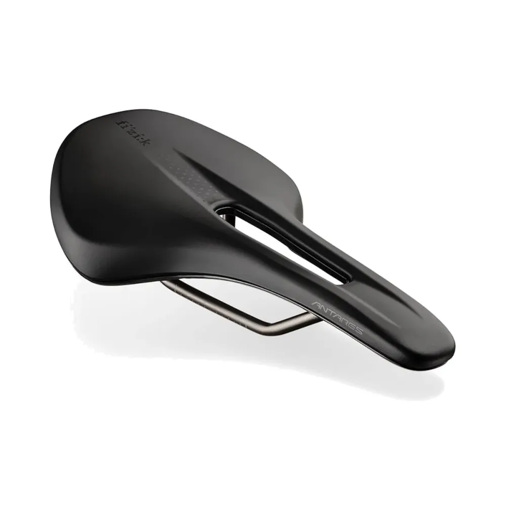 Sadel FIZIK VENTO ANTARES R3 150 mm Kium skenor Svart