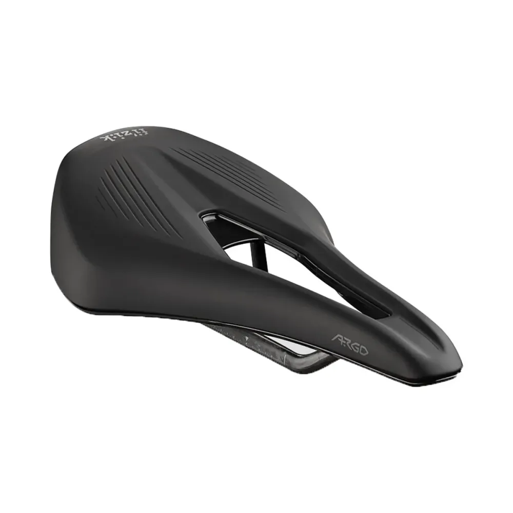 Sadel FIZIK VENTO ARGO R1 140 mm kolfiberskenor Svart