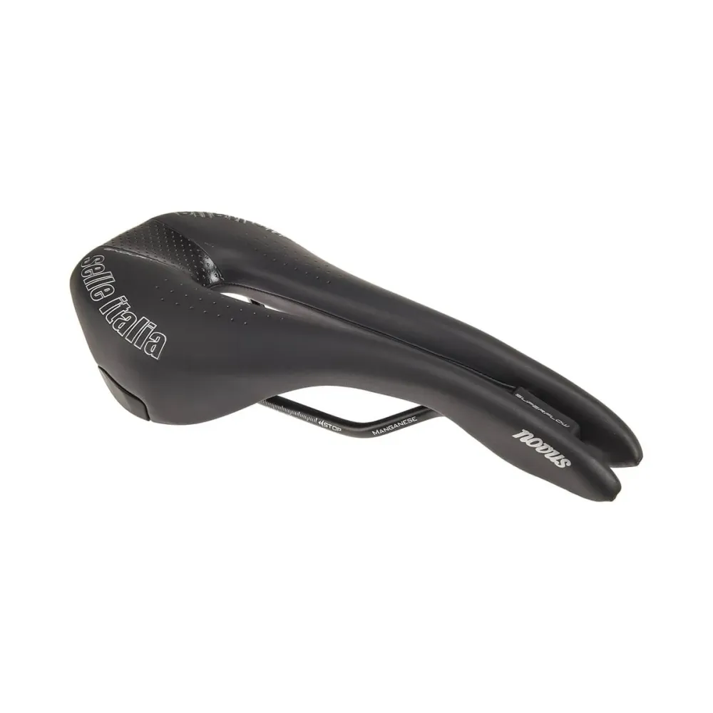 Sadel SELLE ITALIA NOVUS SUPERFLOW ENDURANCE S Skänklar Mangan Svart