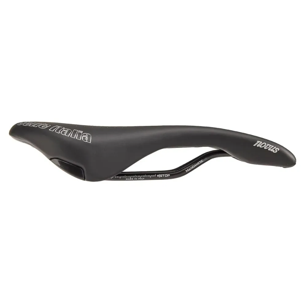 Sadel SELLE ITALIA NOVUS SUPERFLOW ENDURANCE S Skänklar Mangan Svart