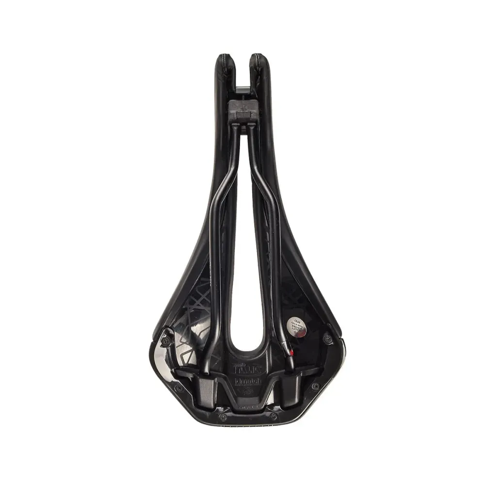 Sadel SELLE ITALIA NOVUS SUPERFLOW ENDURANCE S Skänklar Mangan Svart