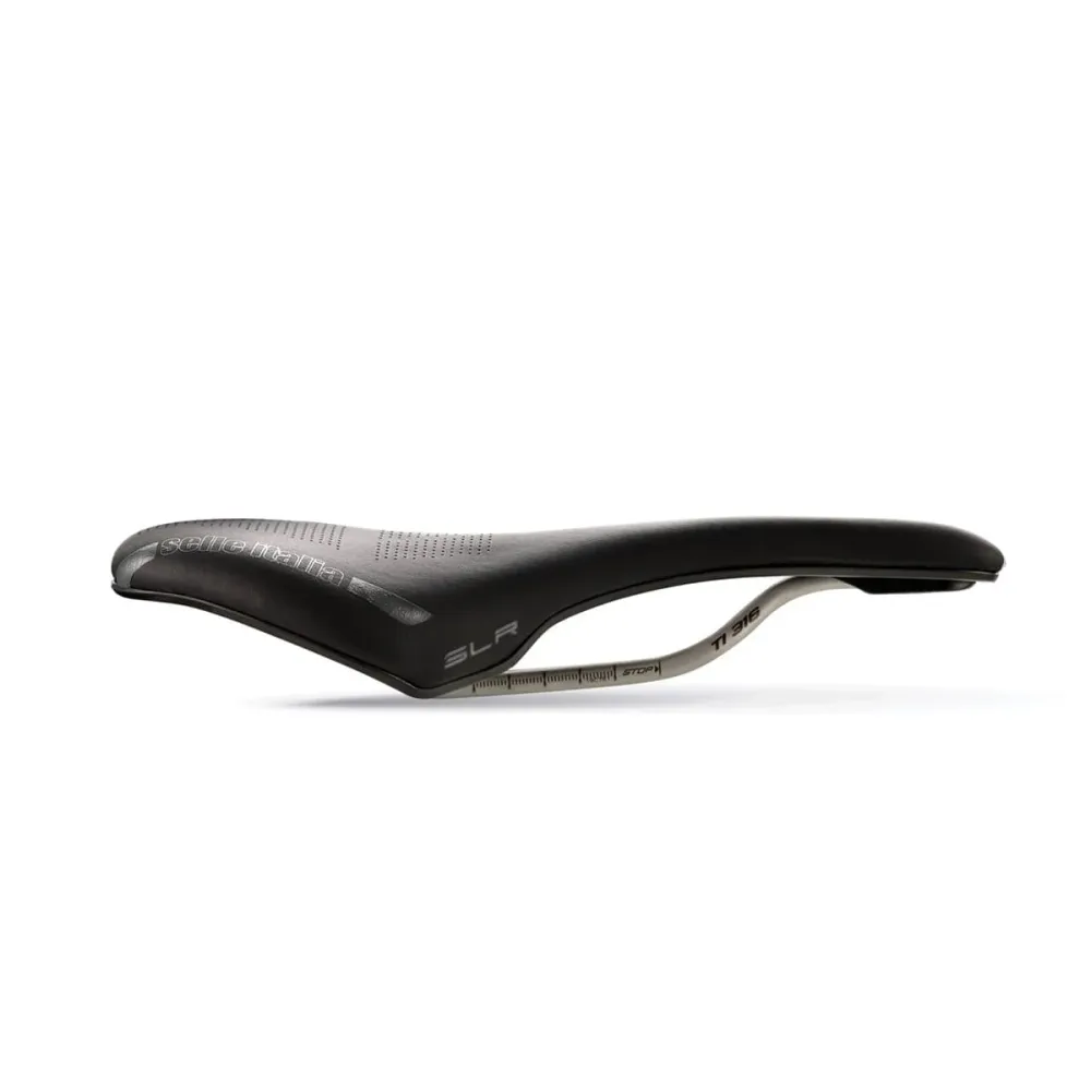 Sadel SELLE ITALIA SLR BOOST ENDURANCE SUPERFLOW S Skänklar Ti316 Svart