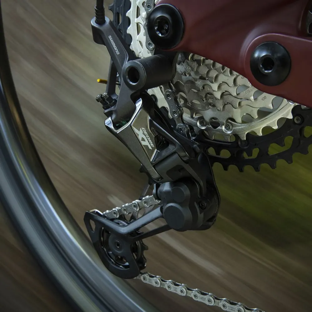 SHIMANO DEORE XT RD-M8100-SGS 12-växlad bakväxel med lång bur