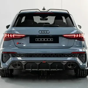 Urban Automotive koldioxiddiffusor Audi RS3 8Y Hatchback