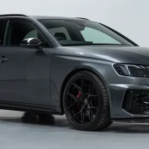 Urban Automotive kolfiber frontsplitter Audi RS4 B9.5