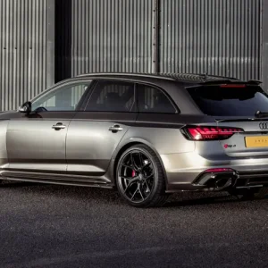 Urban Automotive kolfiberdiffusor sidokjol Audi RS4 B9.5