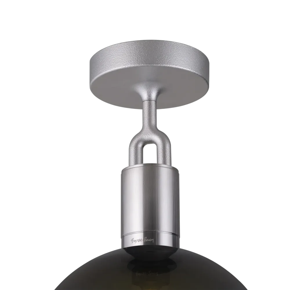 Forked Ceiling Globe Medium taklampa, rökfärgat glas och stål • Buster + Punch
