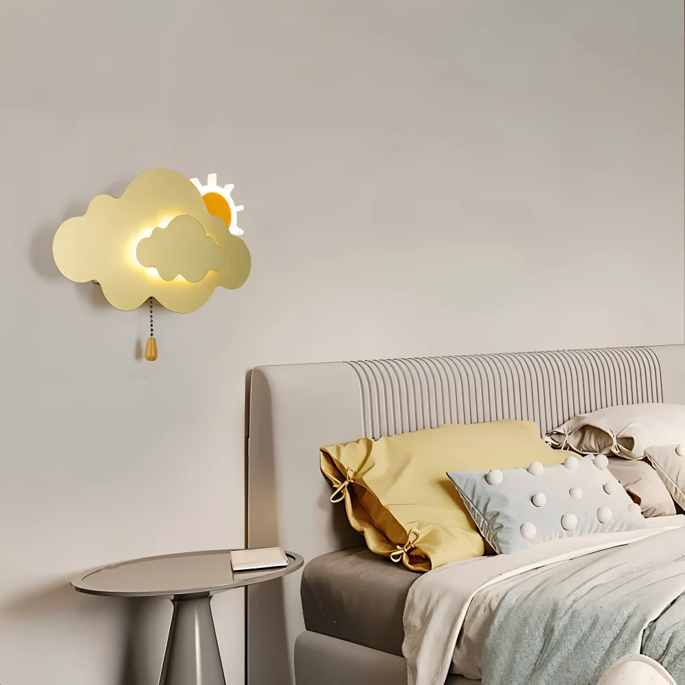 DreamyFloat Vägglampa - Livliga moln och sol LED vägglampa - Barnrumsbelysning Vit