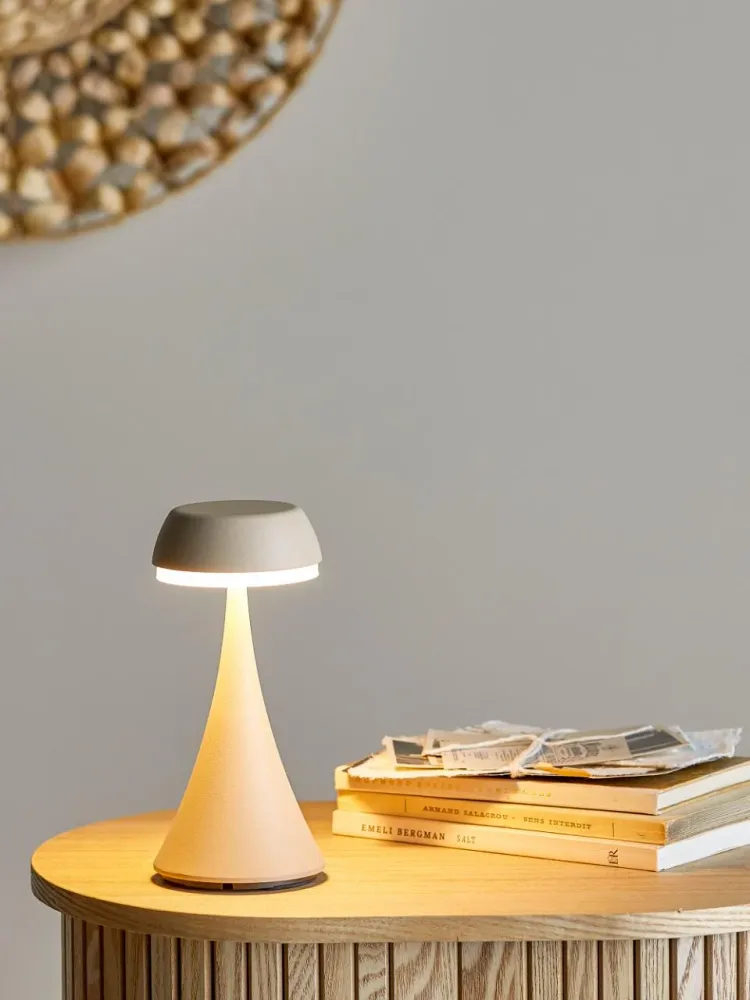 Bloomingville Pepple portabel bordslampa Natur