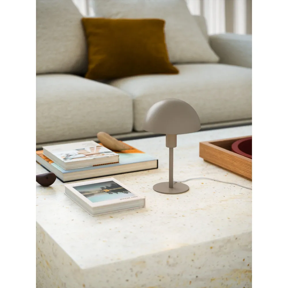 Ellen Ficka Bordslampa Lysbrun