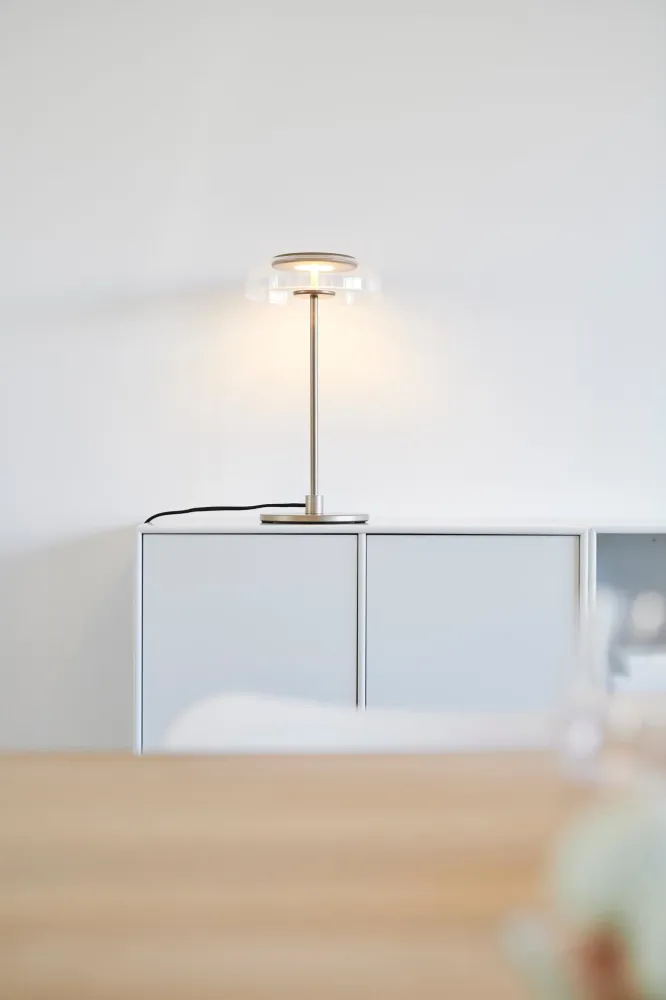 Flame Tip Blossi Table bordslampa, nordic bärnsten / clear • NUURA