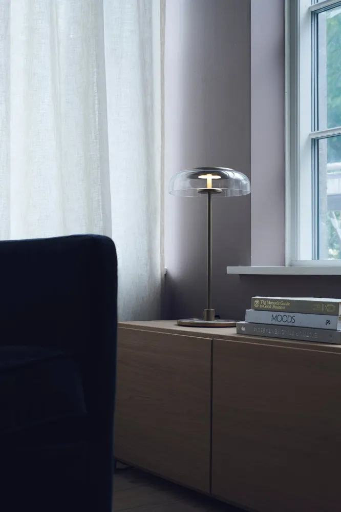Flame Tip Blossi Table bordslampa, nordic bärnsten / clear • NUURA