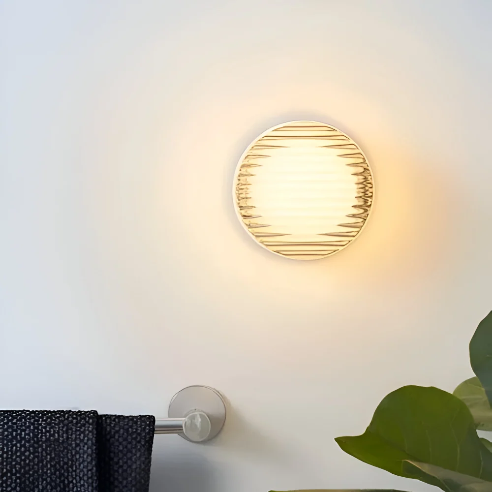 Jelly Gleam Ribbed - Minimalistiska Krispiga Vägglampor - Bärnsten Pärla Rund Vägglampa Vit