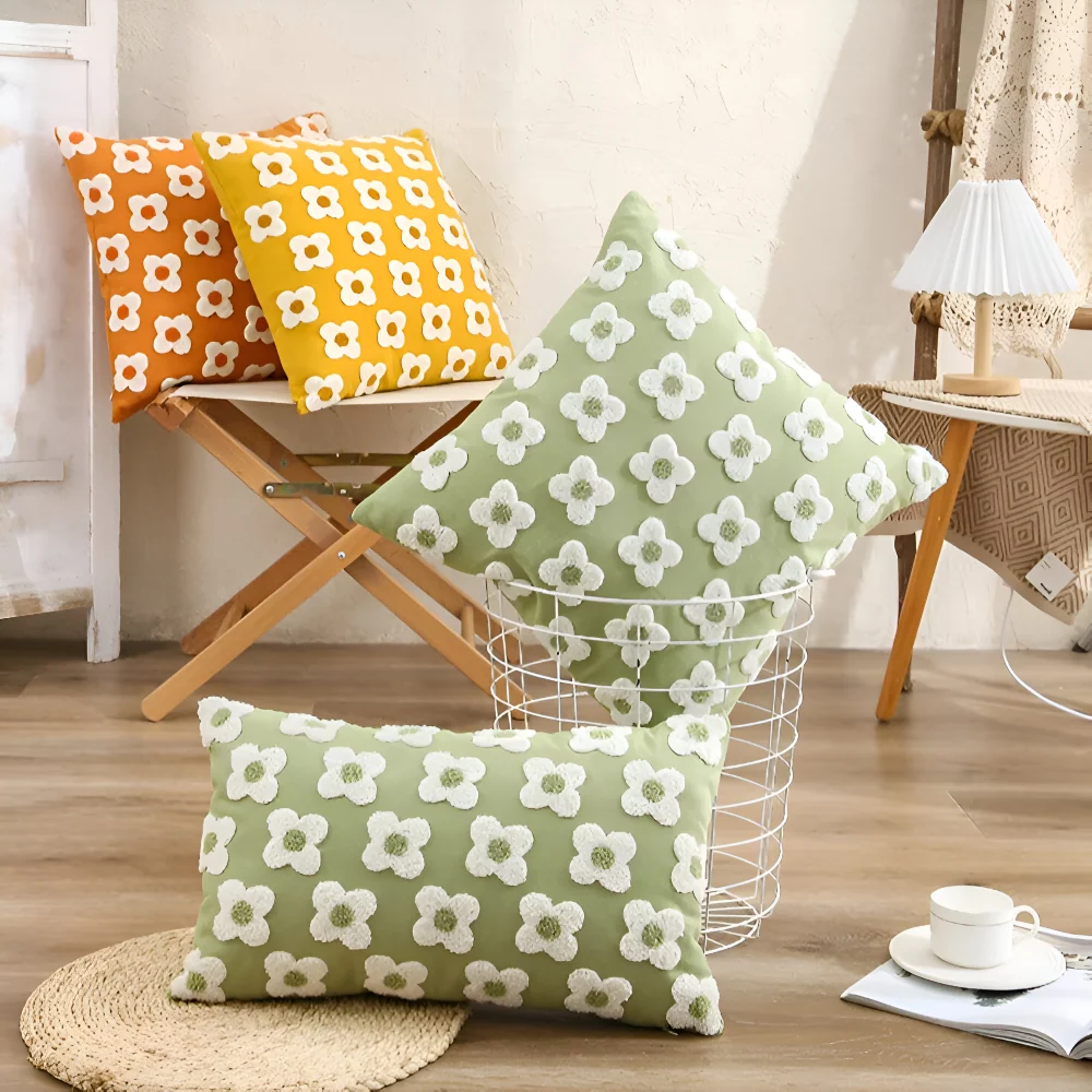 Blooma Soffkuddar - Broderade Fyrkantiga & Rektangulära Blomkuddöverdrag Orange
