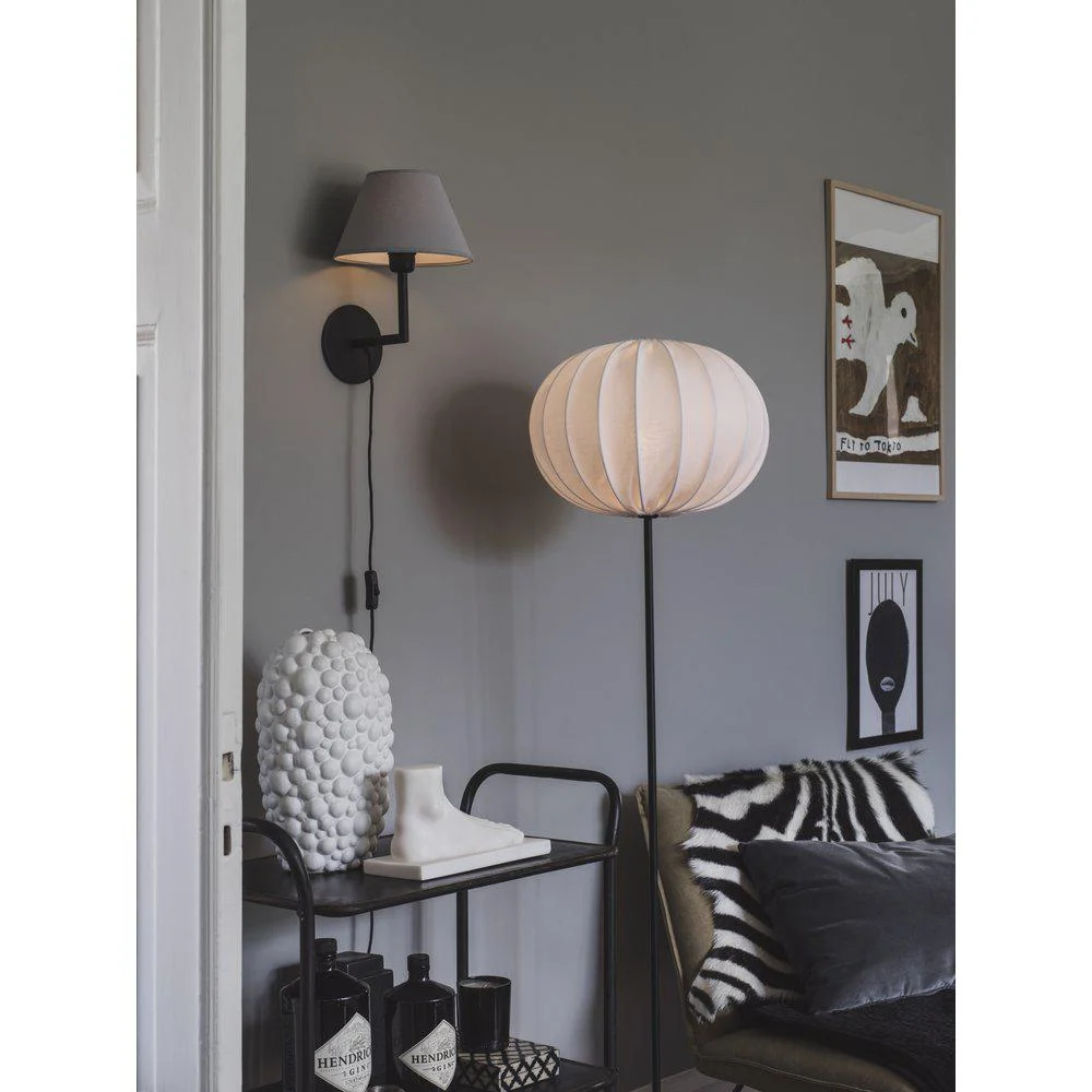 Base golvlampa matte svart 130cm