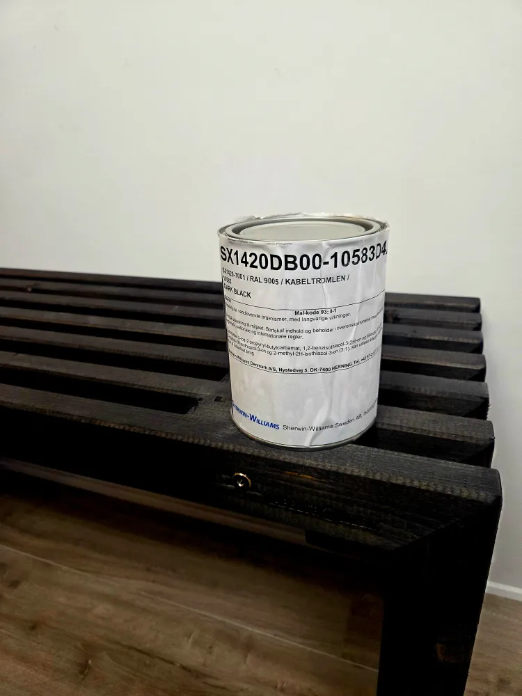 Bejdse til vedligehold af traller | 1 Liter Sort