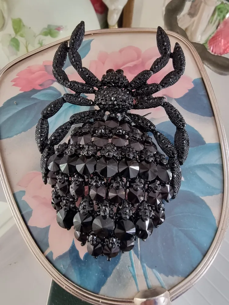 Brosch Tarantella Nero Made USA