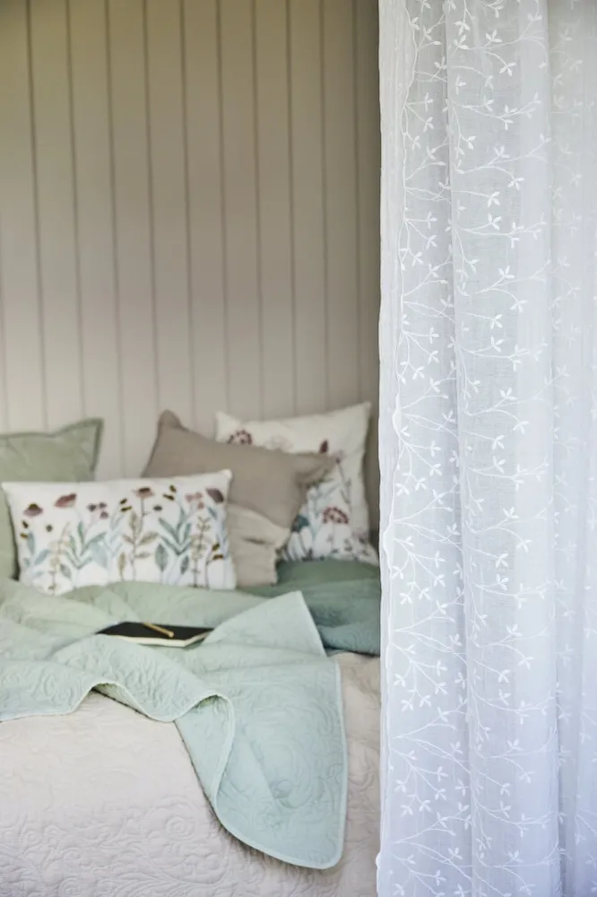 Eloise gardinfack L250XB160 cm. benvit
