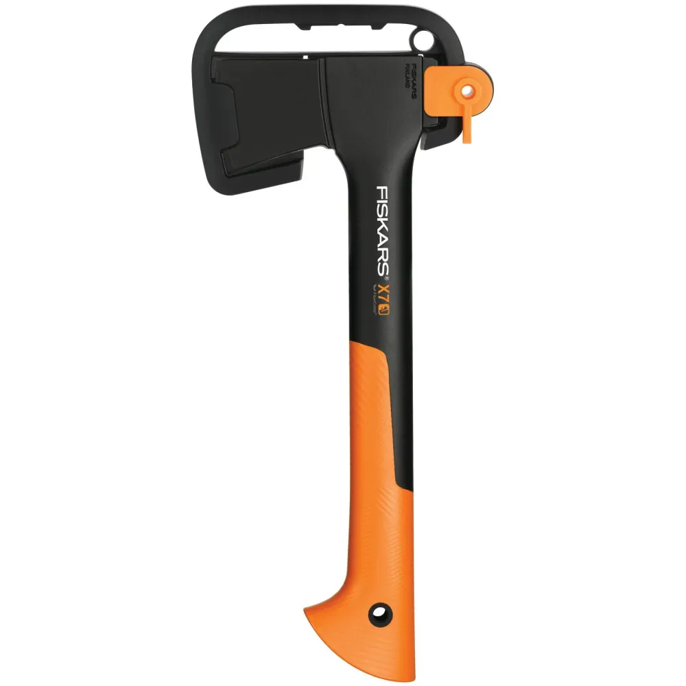 Fiskars X-series universalyxa XS-X7