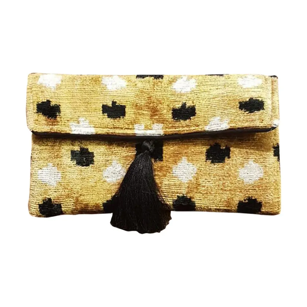 Industristyrka Velvet Clutch