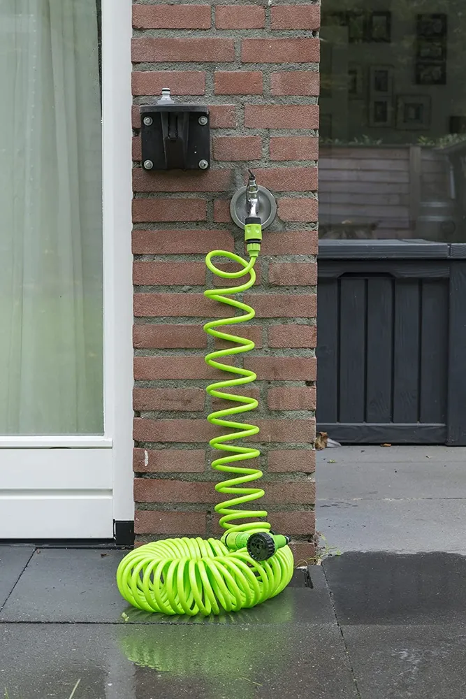 Kinzo Garden - 15M Spiral Trädgårdsslang Med 7-Funktions Spraymunstycke