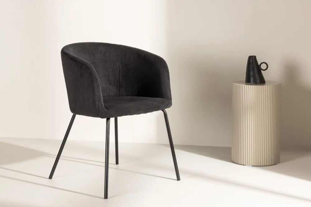 Matstol Venture Home Berit Industrial Design